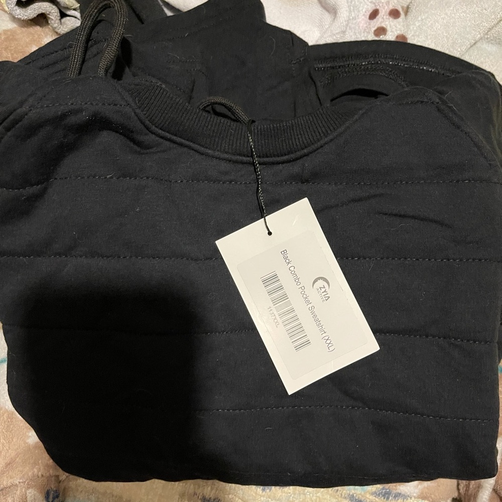 ZYIA Black combo pocket sweatshirt